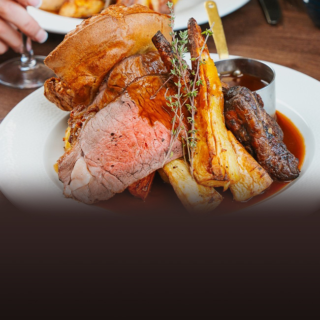 Sunday menu at The Harts Boatyard